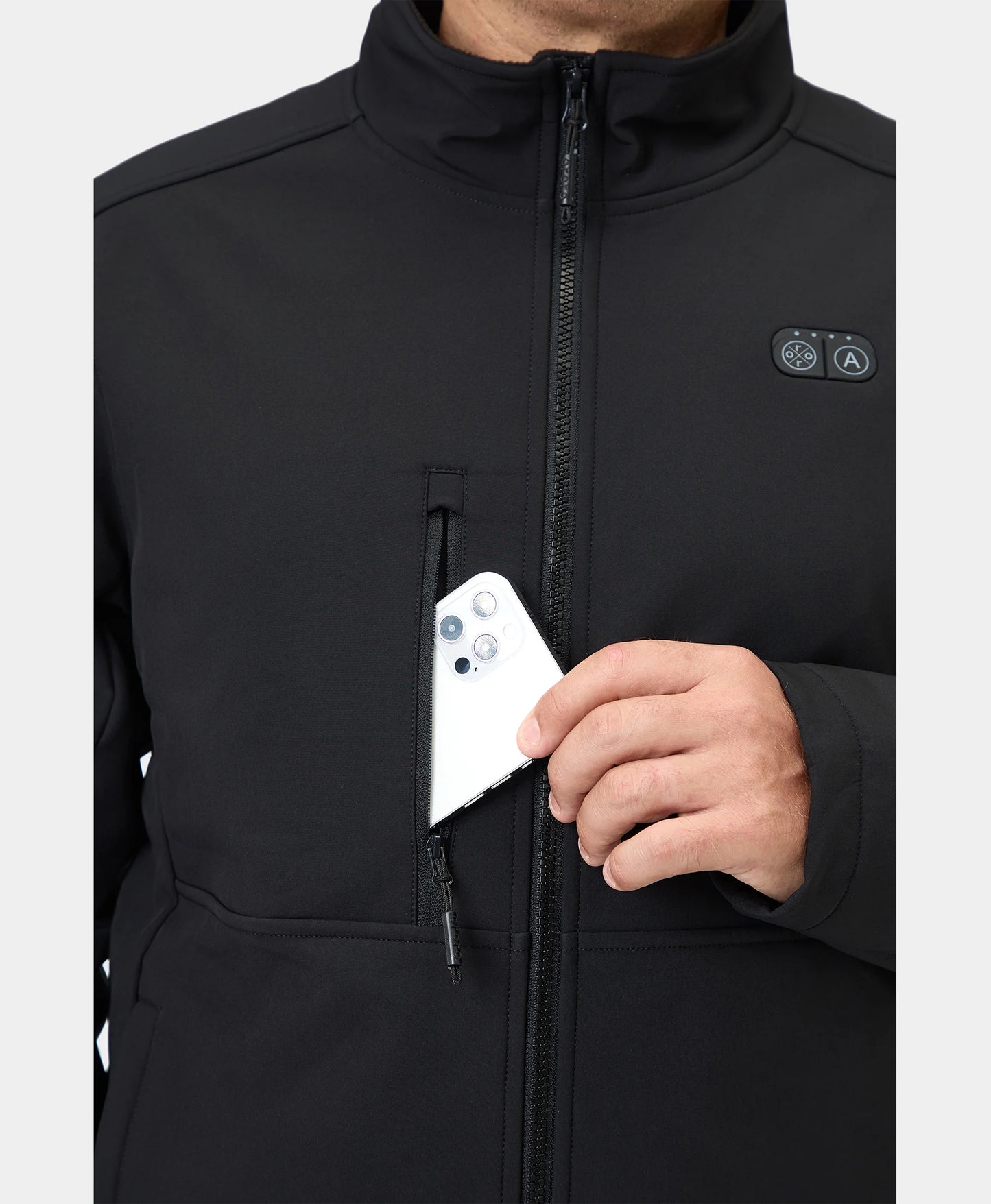 Chest pocket with zipper