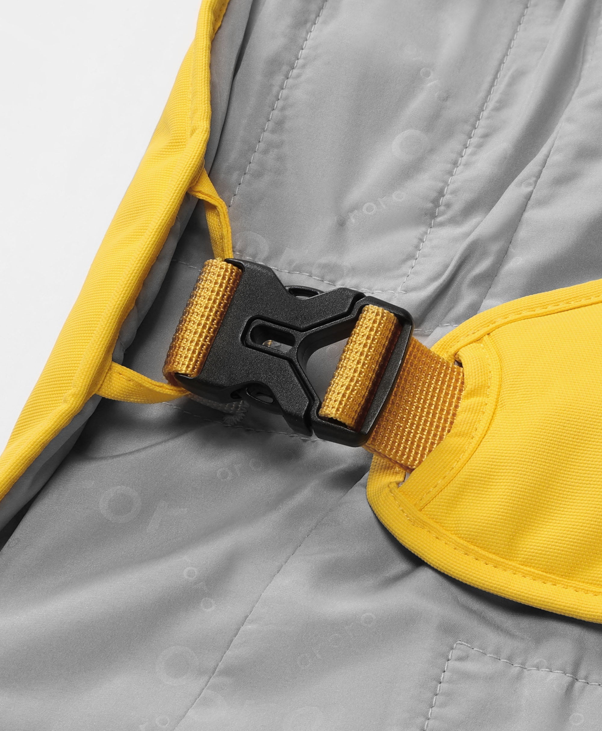adjustable buckle