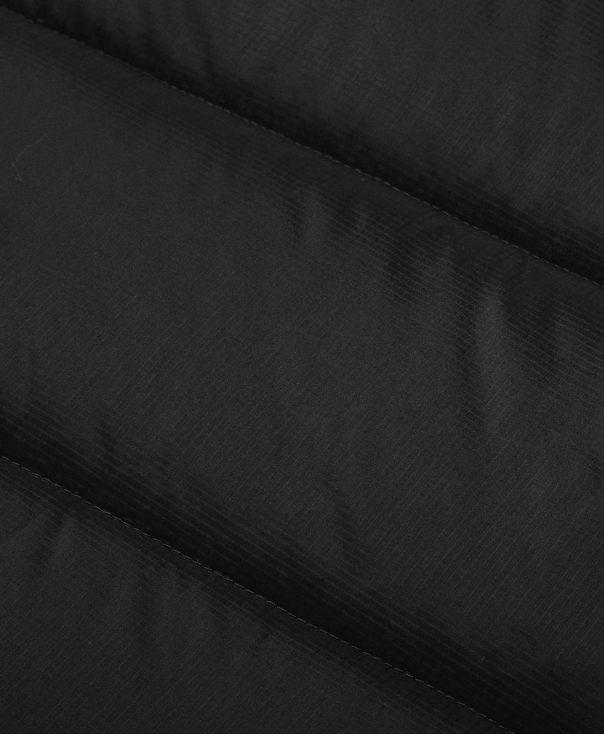 Horizontal quilted stitching design
