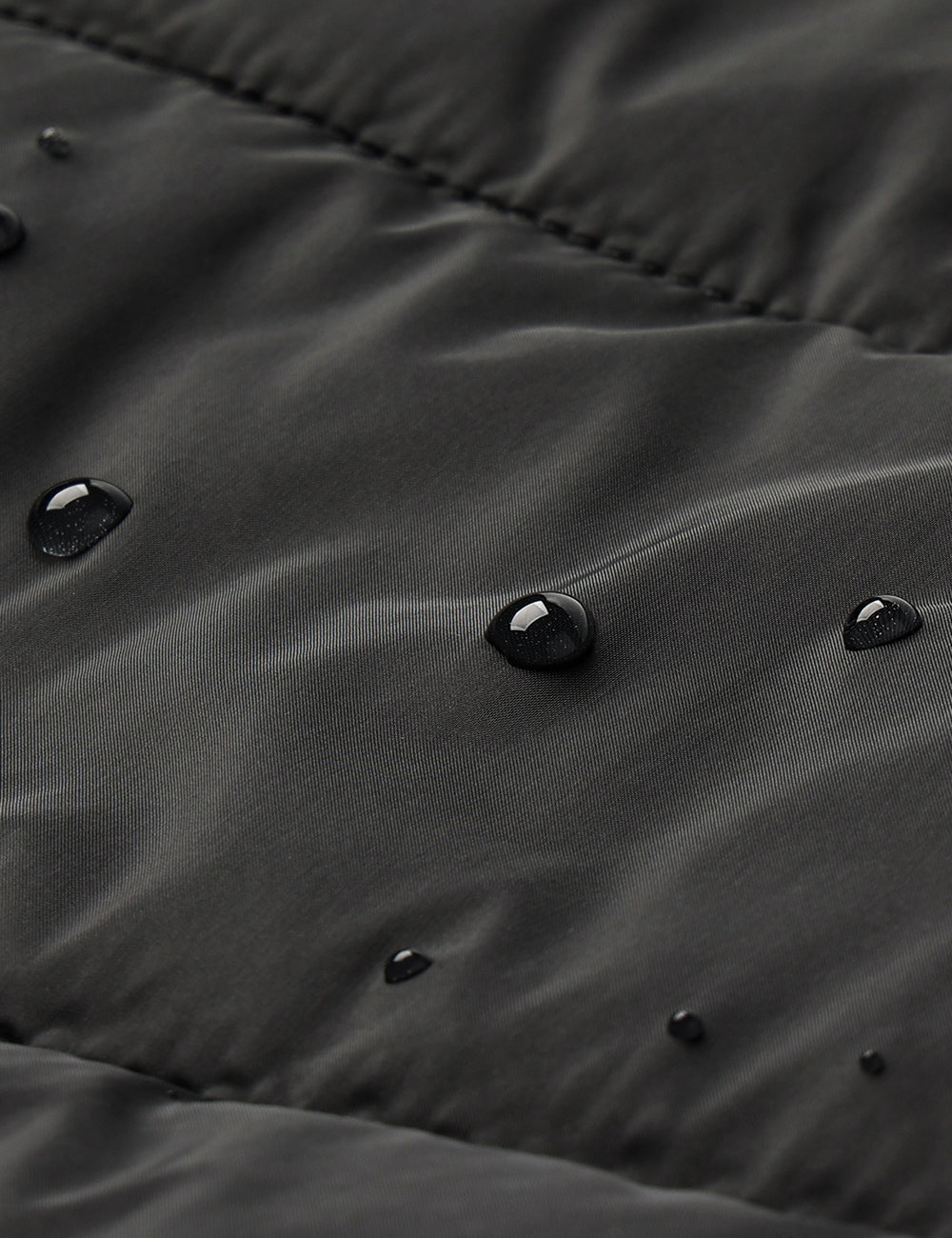 Endverkauf - PuffLyte Männer beheizbare Leichte Weste - Schwarz / Khaki